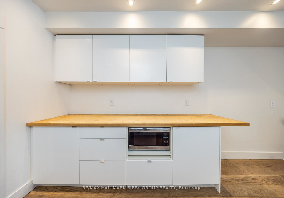 310-pape-avenue-toronto-ontario-e12777726