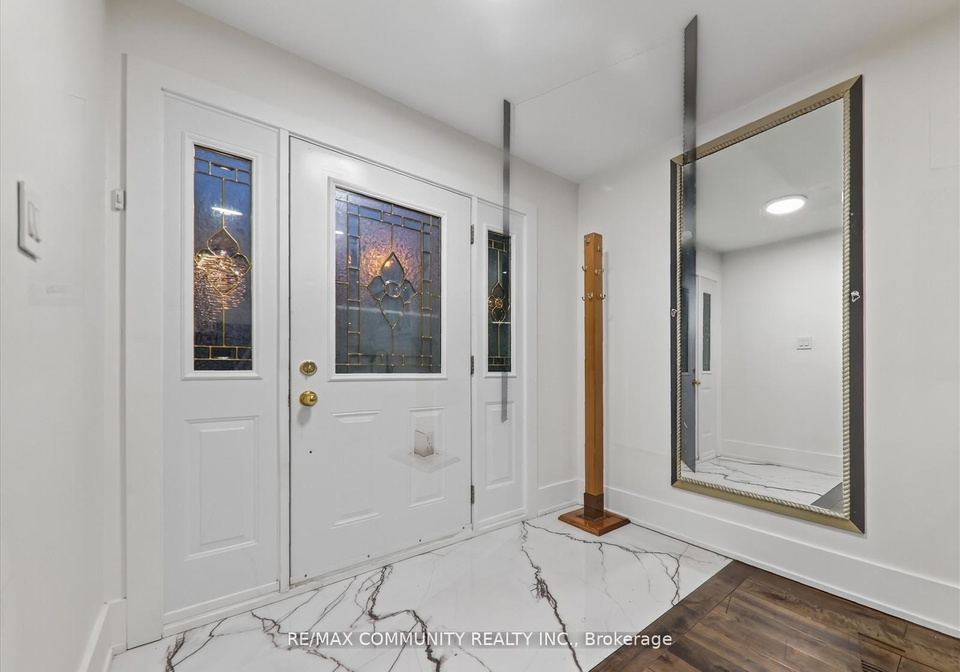 14-pineslope-crescent-scarborough-ontario-e12777868