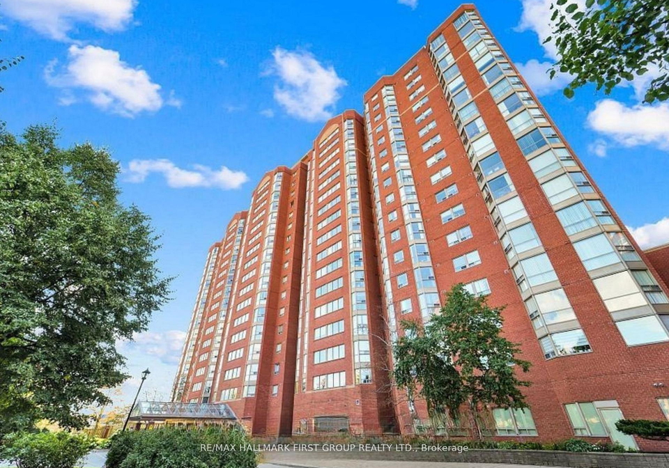 2466-eglinton-avenue-e-scarborough-ontario-e12778610