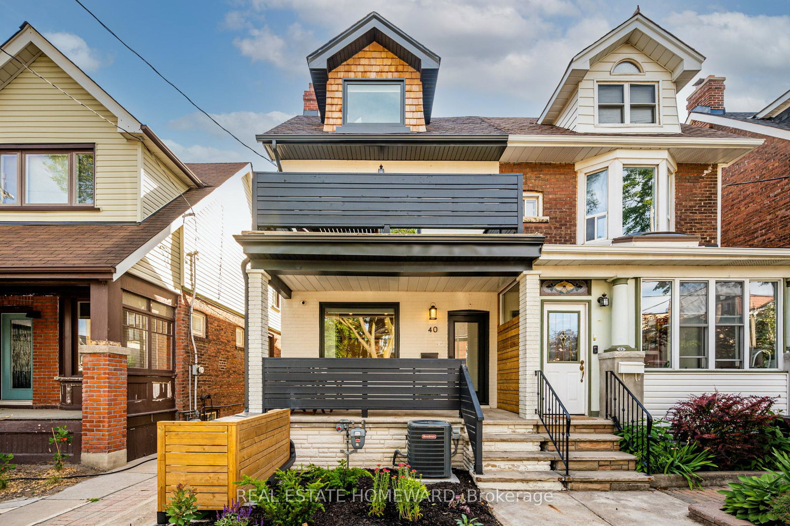 40-dewhurst-boulevard-east-york-ontario-e12778614