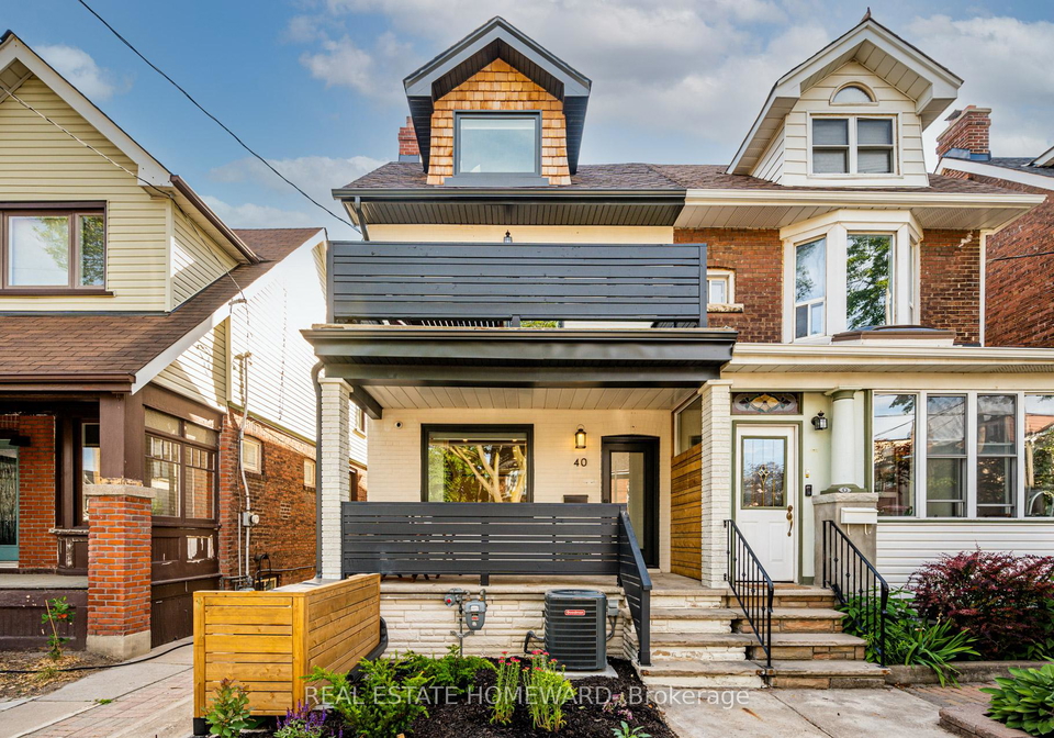 40-dewhurst-boulevard-east-york-ontario-e12778614
