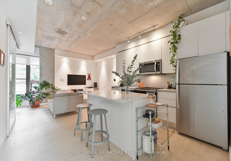 246-logan-avenue-toronto-ontario-e12778904