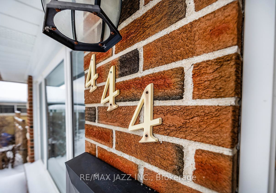 444-elizabeth-street-oshawa-ontario-e12779060