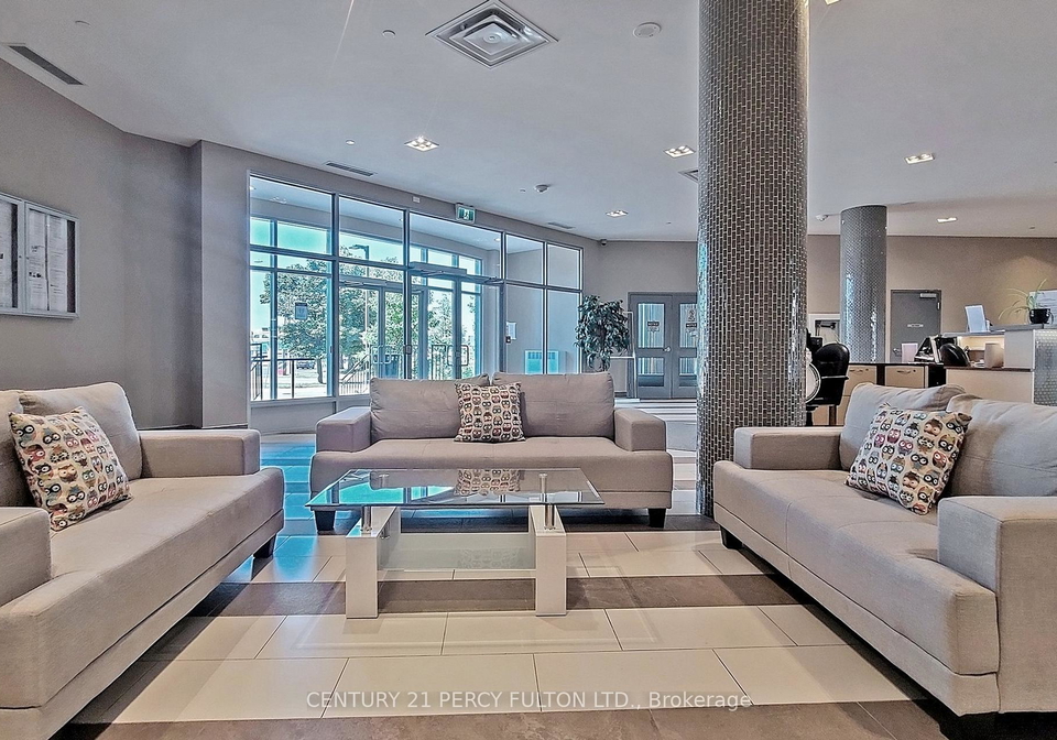 2150-lawrence-avenue-e-scarborough-ontario-e12779092
