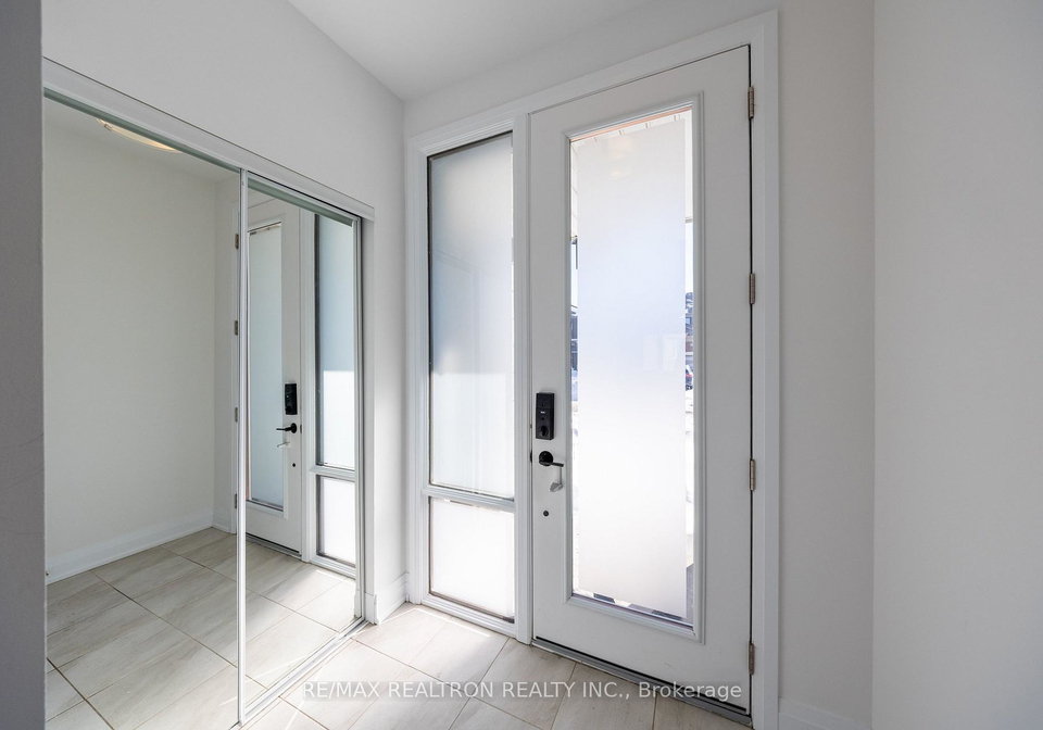 972-crowsnest-hollow-avenue-pickering-ontario-e12779584