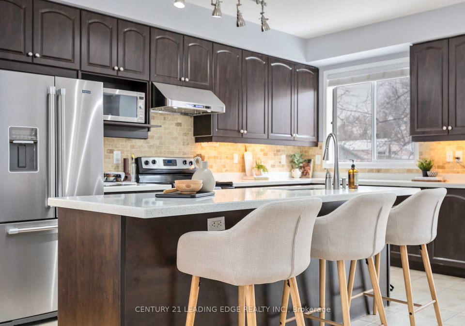 4-curran-hall-crescent-scarborough-ontario-e12779818