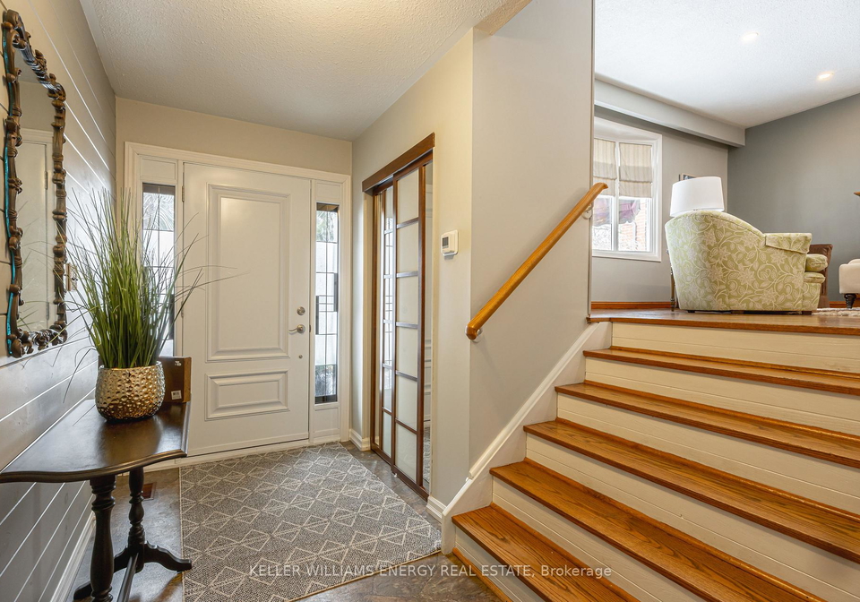 327-keewatin-street-s-oshawa-ontario-e12780364