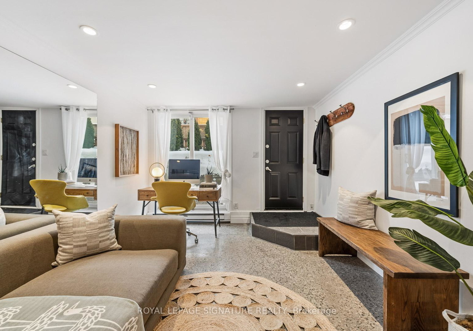 1666-queen-street-e-toronto-ontario-e12780400