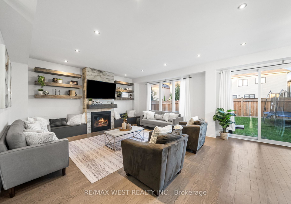 15-larkin-lane-clarington-ontario-e12780416