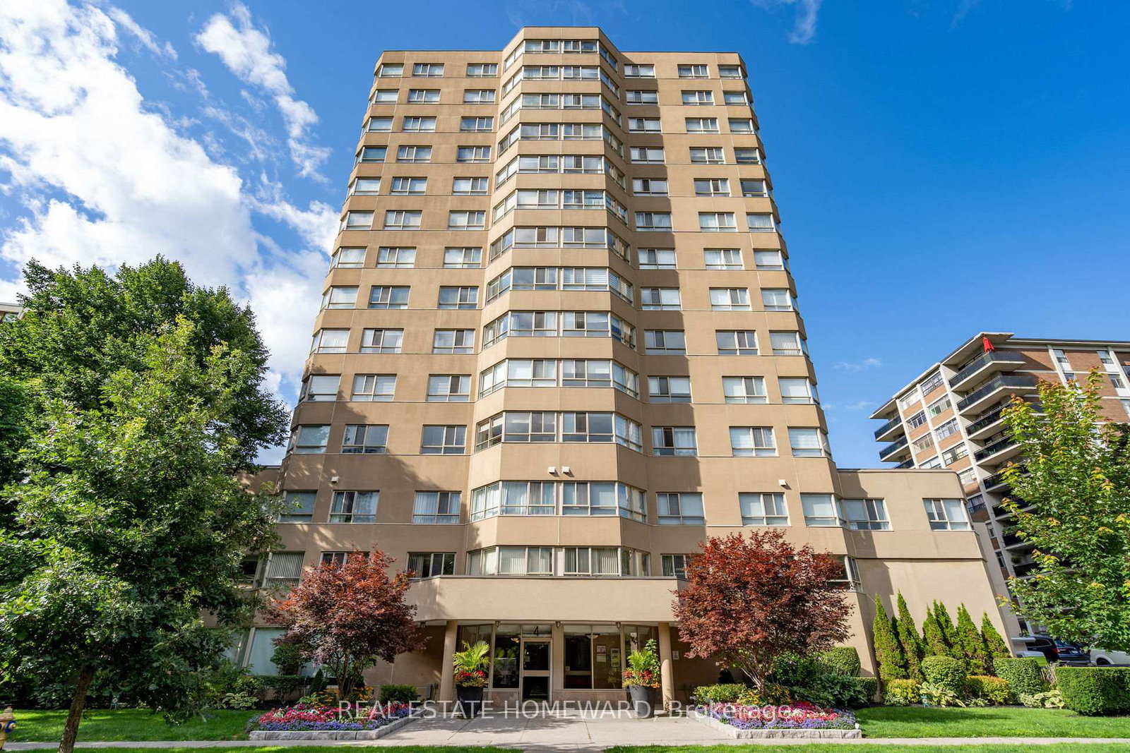 4-park-vista-east-york-ontario-e12781012