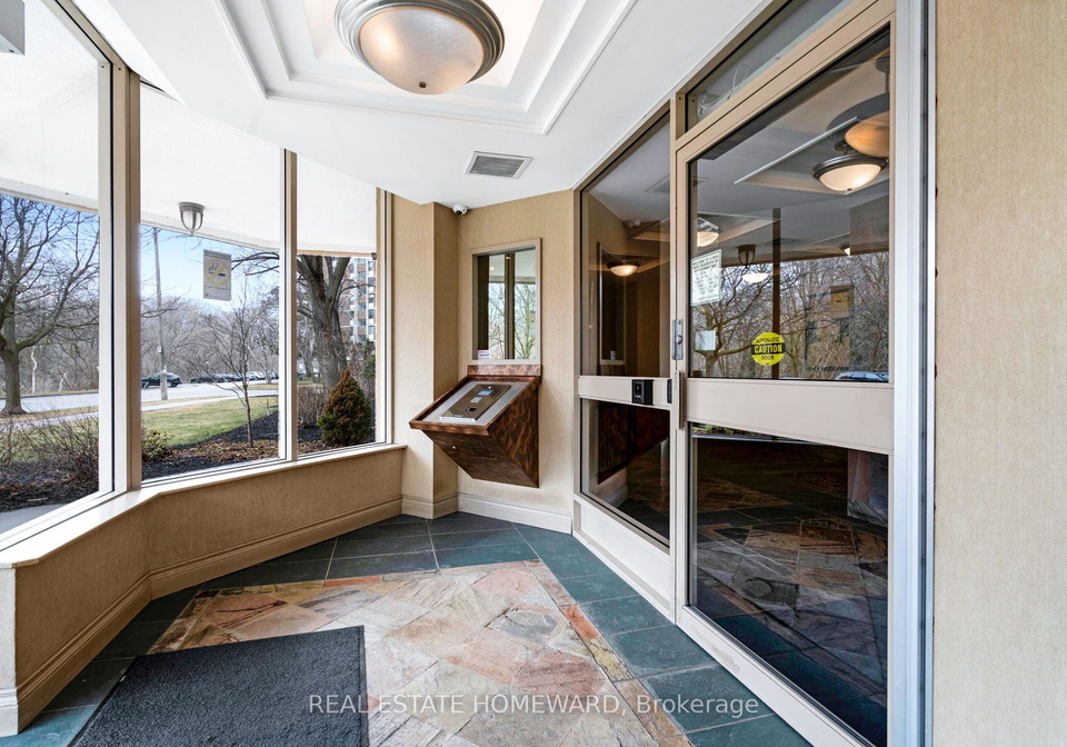 4-park-vista-east-york-ontario-e12781012