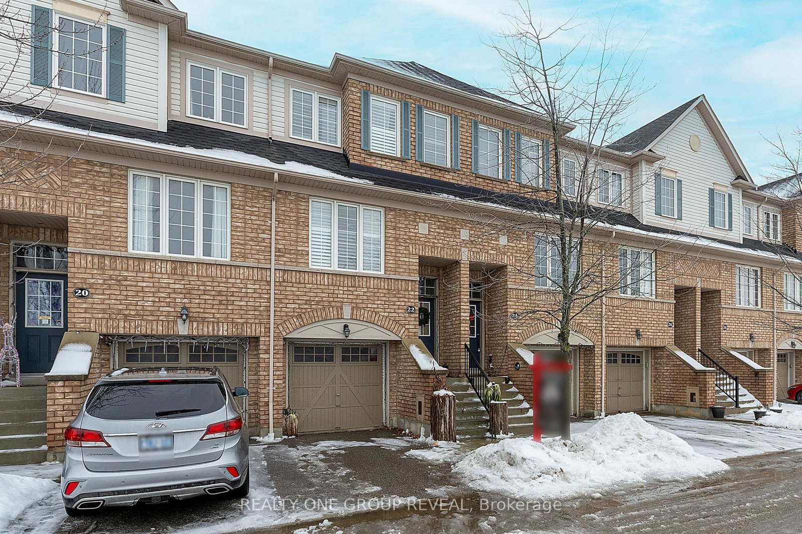 22-lavan-lane-ajax-ontario-e12781282