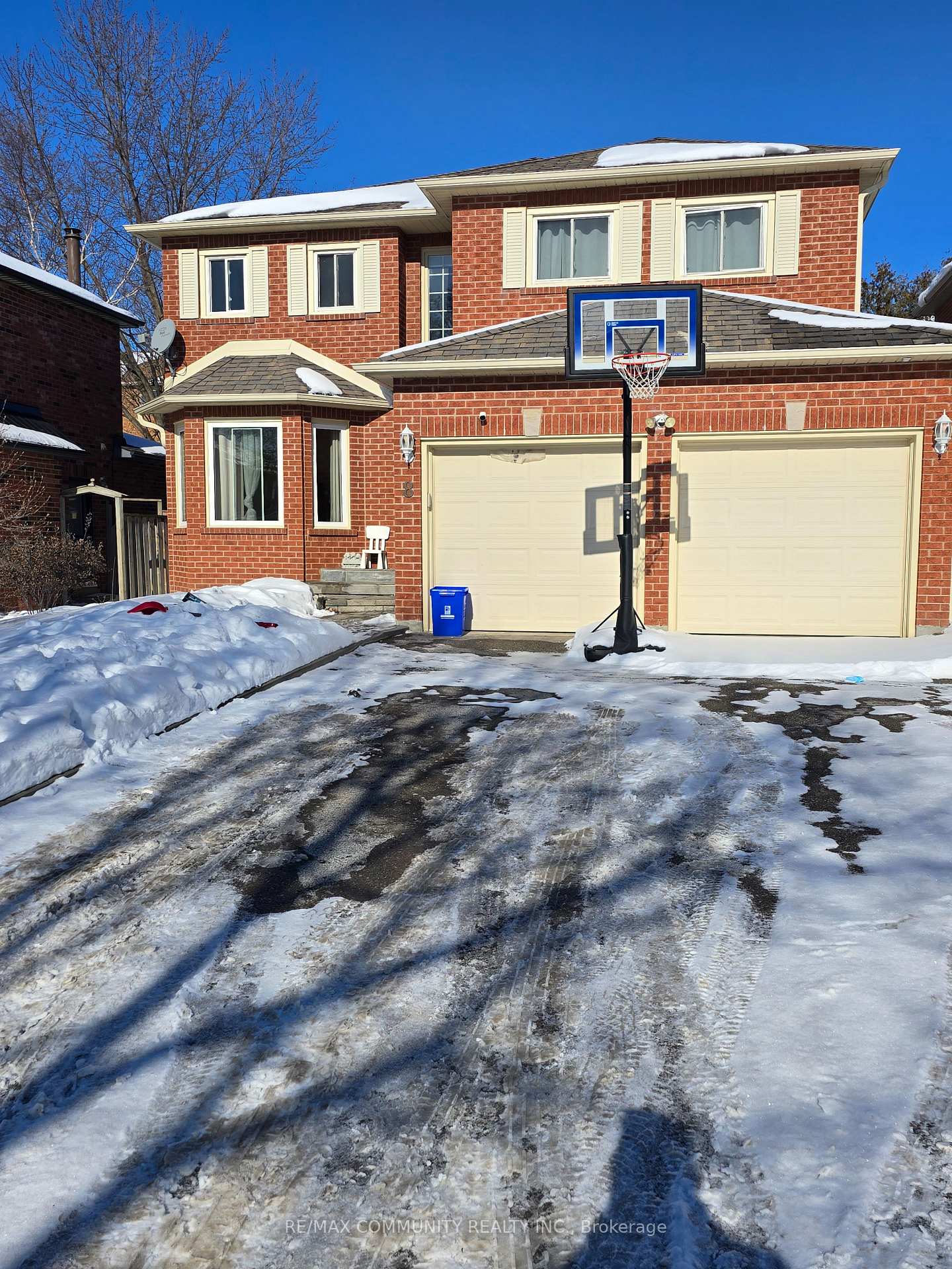 8-carmichael-drive-n-whitby-ontario-e12781588