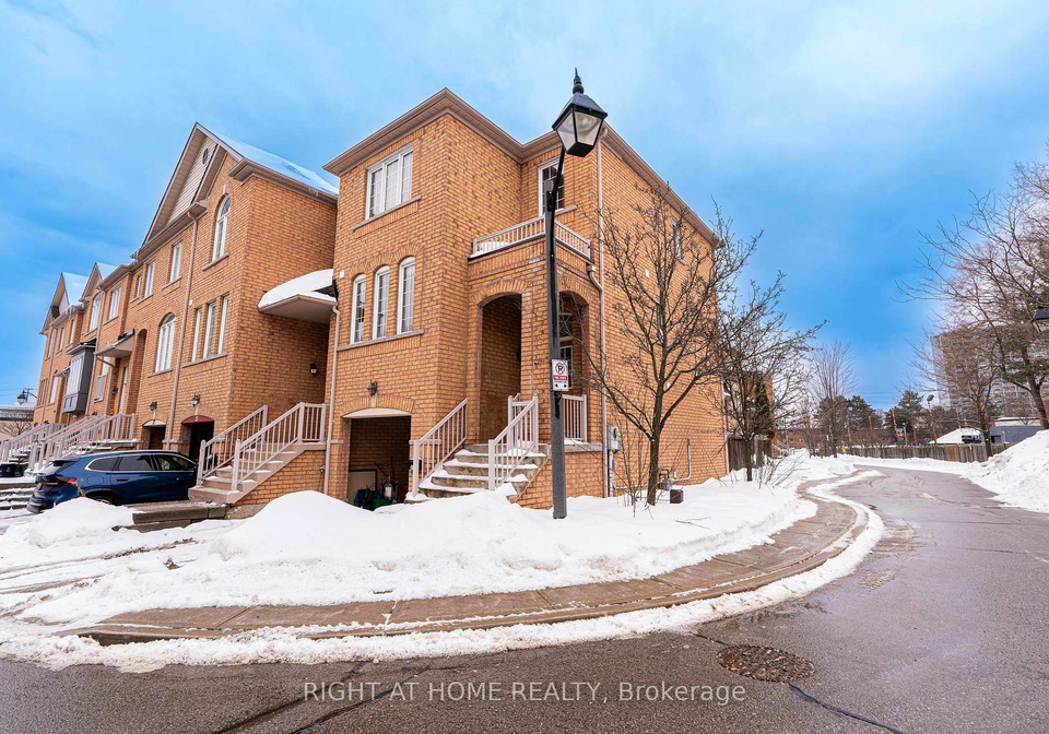 23-ignatius-lane-scarborough-ontario-e12781840
