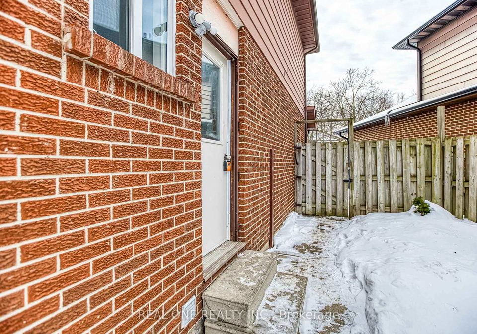 106-deanscroft-square-scarborough-ontario-e12781914