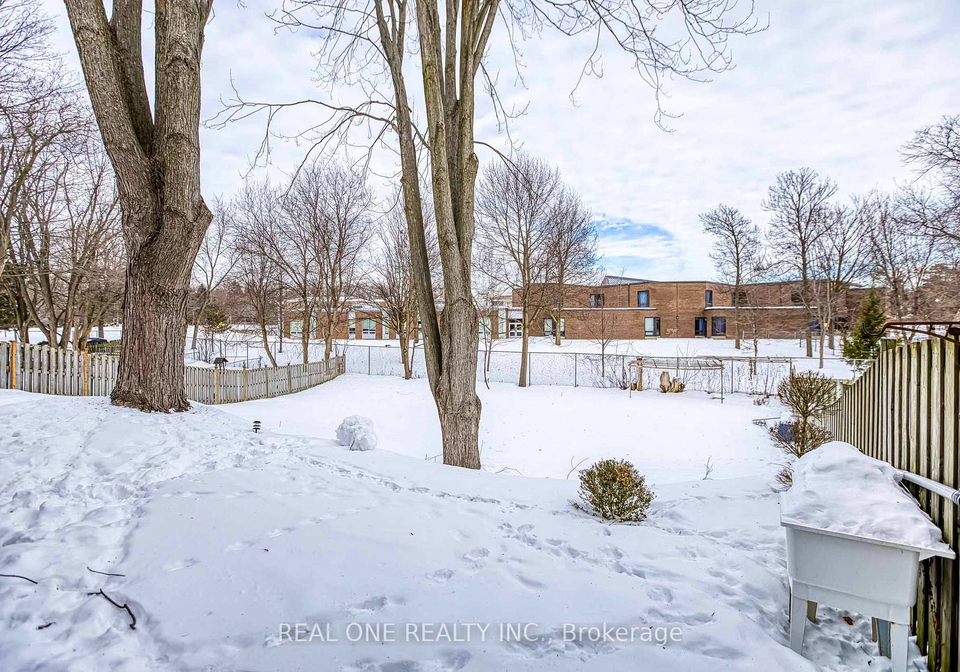 106-deanscroft-square-scarborough-ontario-e12781914
