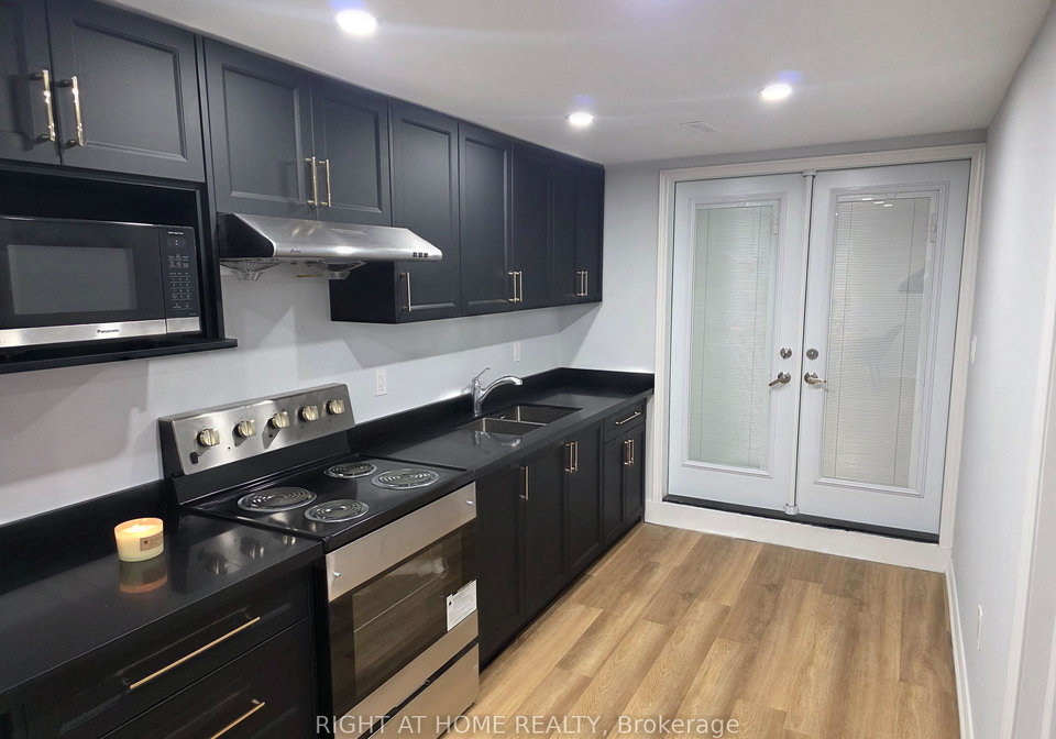 9-boxdene-avenue-scarborough-ontario-e12782120