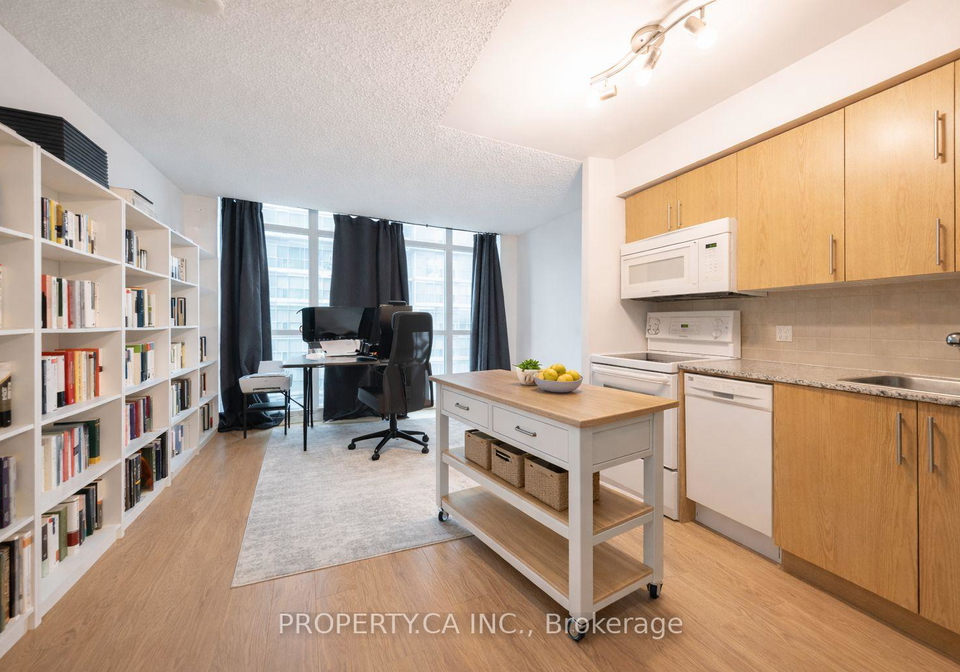 50-town-centre-court-scarborough-ontario-e12783296