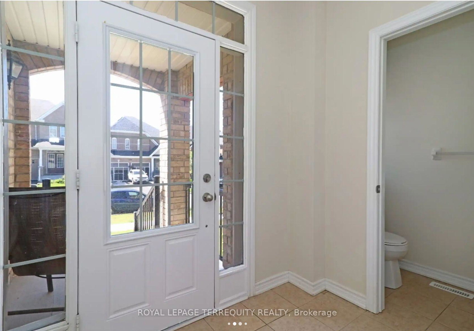 1251-graham-clapp-avenue-oshawa-ontario-e12783678