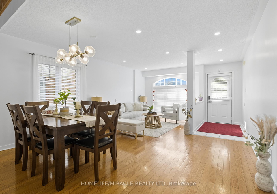 12-robert-attersley-drive-e-whitby-ontario-e12783708