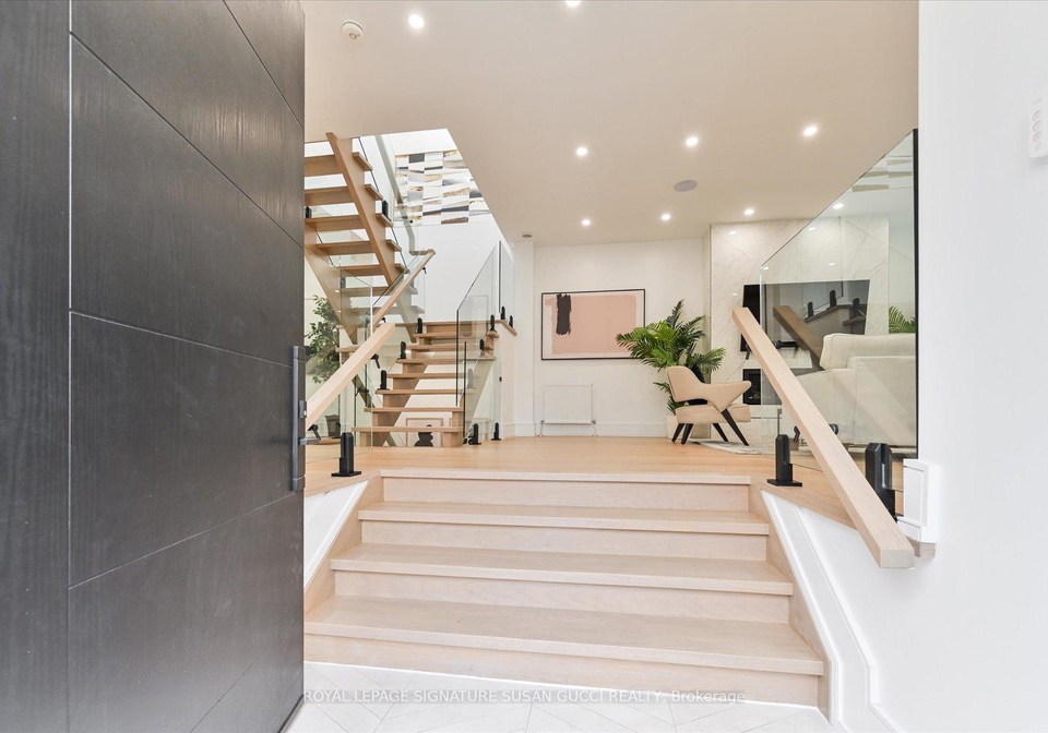 32-treadway-boulevard-east-york-ontario-e12783980