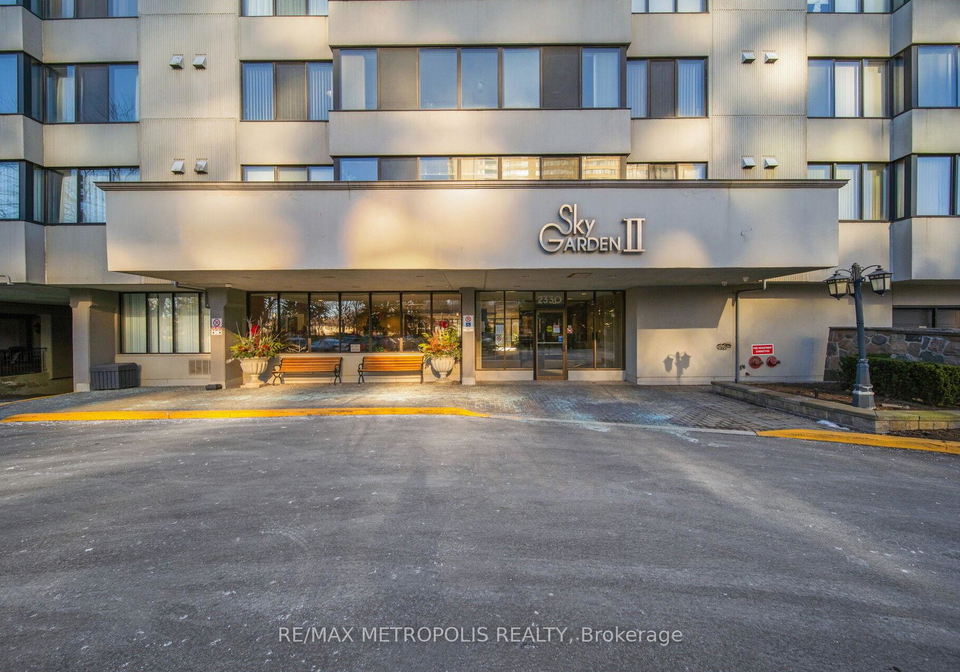 2330-bridletowne-circle-scarborough-ontario-e12785382