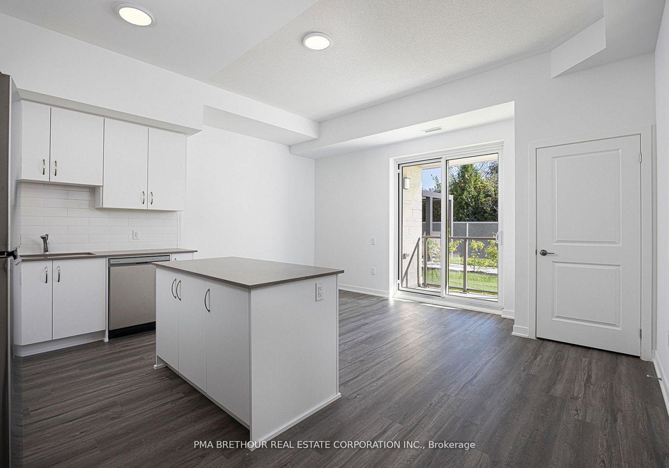 385-arctic-red-drive-oshawa-ontario-e12785558