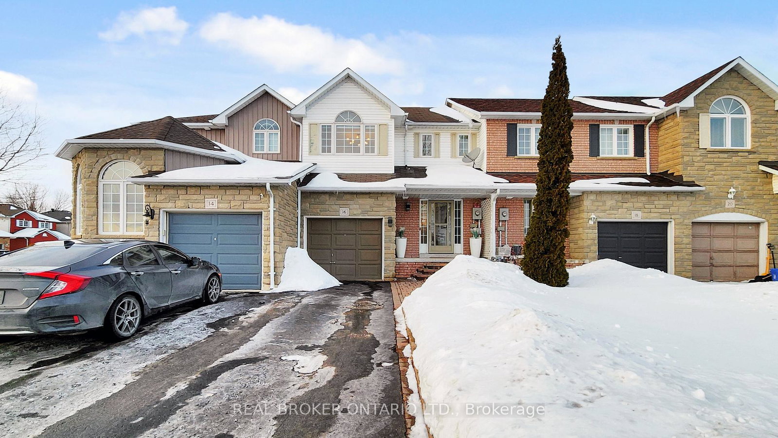 16-wade-square-clarington-ontario-e12787326