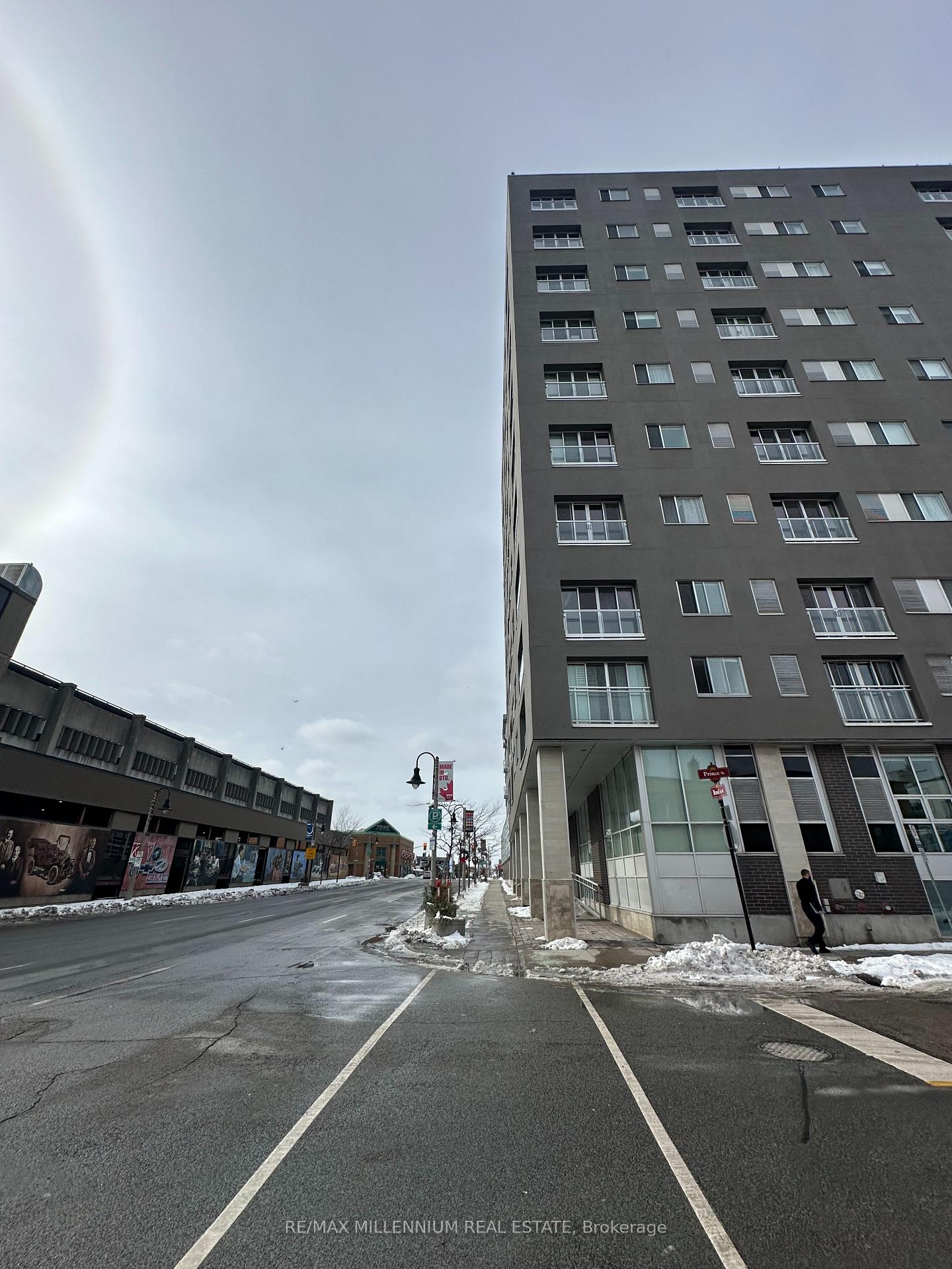 44-bond-street-w-oshawa-ontario-e12787360