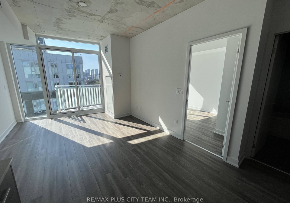 45-baseball-place-toronto-ontario-e12787636