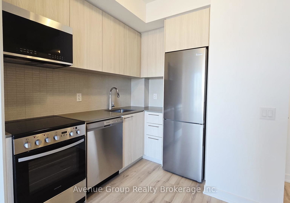 7437-kingston-road-scarborough-ontario-e12788204