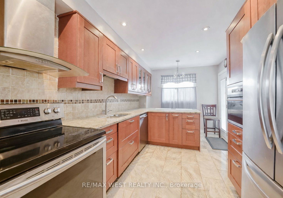 114-courtlands-drive-scarborough-ontario-e12788276