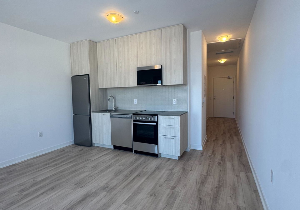 7437-kingston-road-scarborough-ontario-e12788900