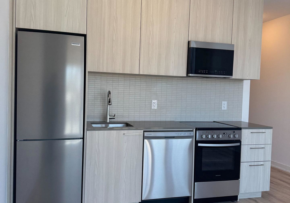 7437-kingston-road-scarborough-ontario-e12788900