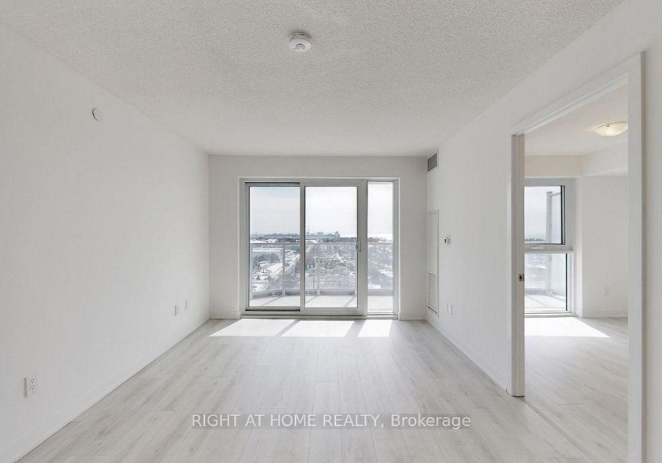 1010-sandy-beach-road-pickering-ontario-e12790346