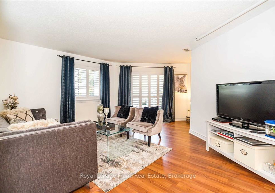 193-lake-driveway-w-ajax-ontario-e12790460