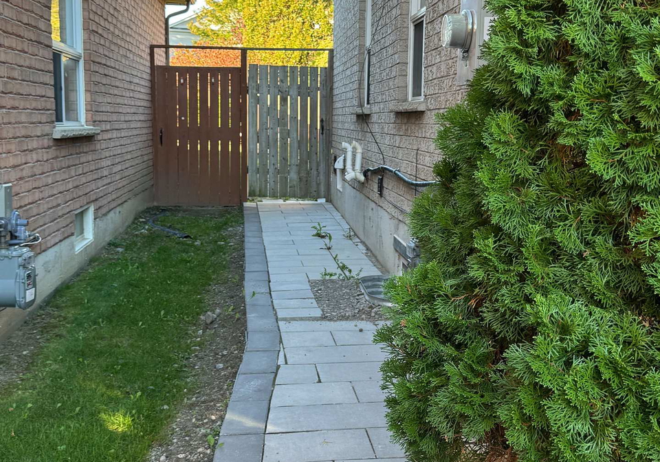 36-foothill-street-whitby-ontario-e12790520