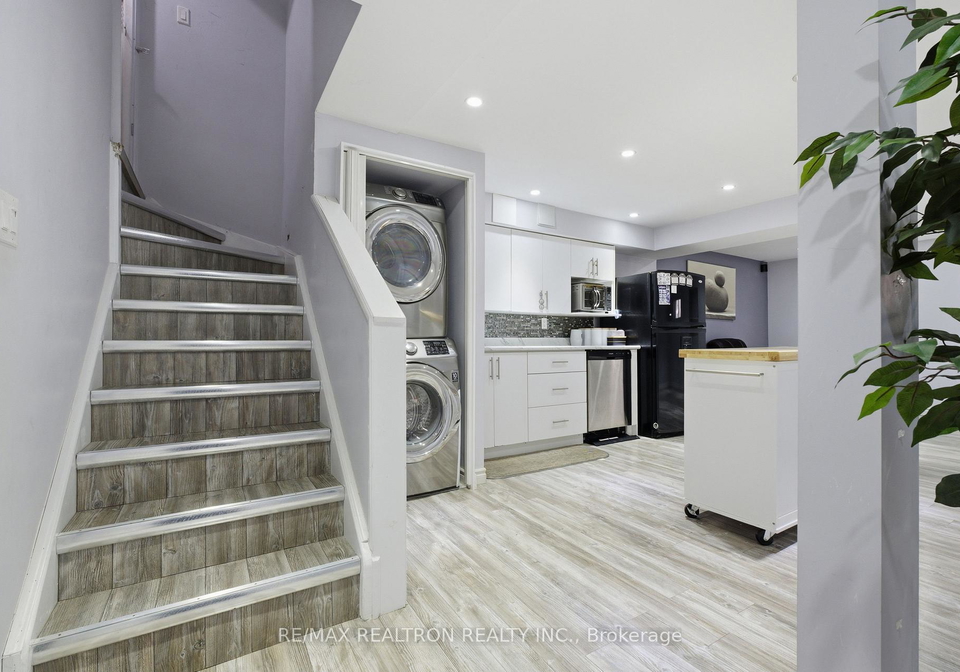 3-radwell-crescent-scarborough-ontario-e12790704