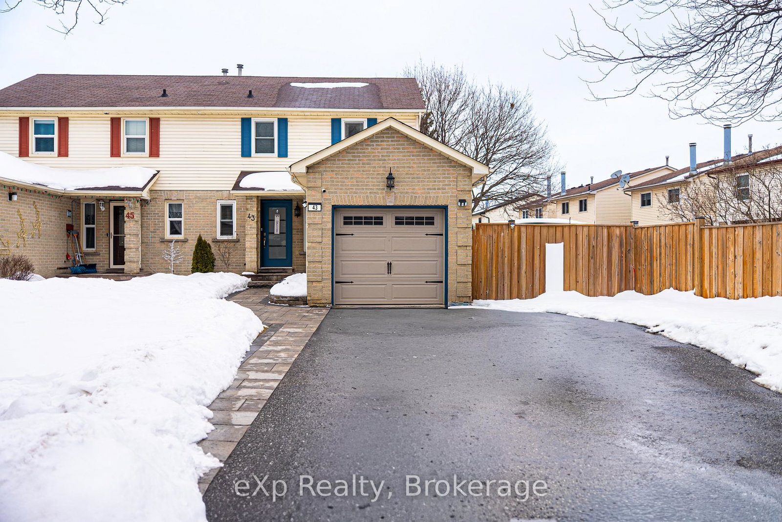 43-kipling-crescent-ajax-ontario-e12791480