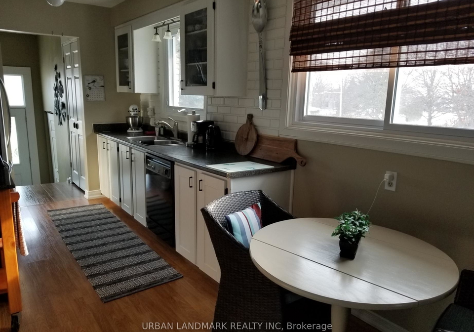 83-lawrence-crescent-clarington-ontario-e12791768