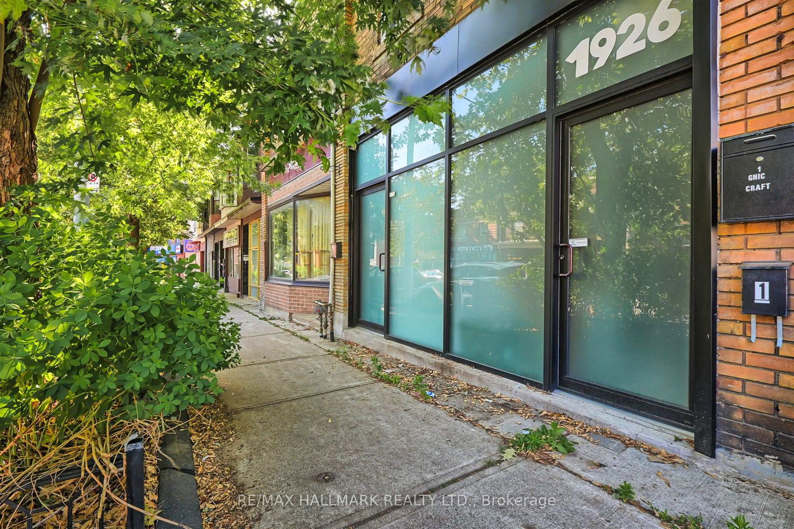 1926-gerrard-street-e-toronto-ontario-e12791970