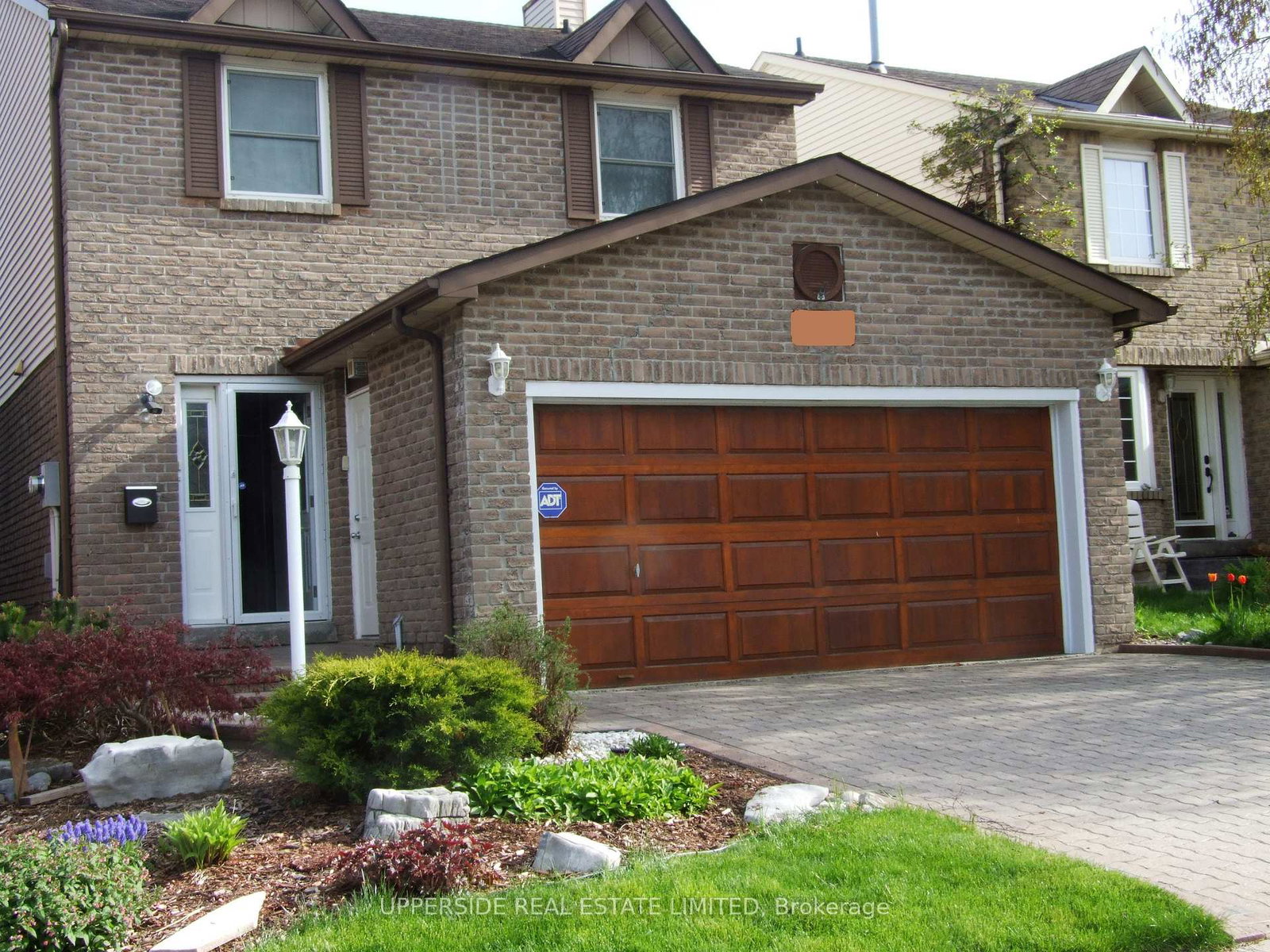 1524-woodruff-crescent-pickering-ontario-e12792038