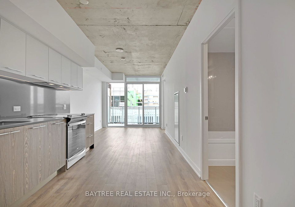 45-baseball-place-toronto-ontario-e12793366