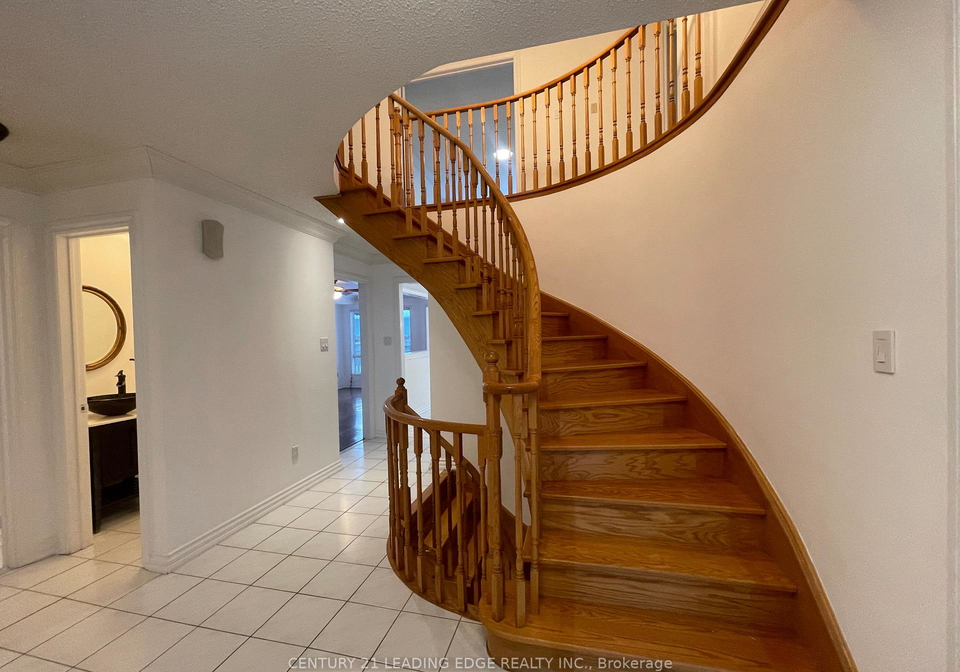 896-darwin-drive-pickering-ontario-e12793442