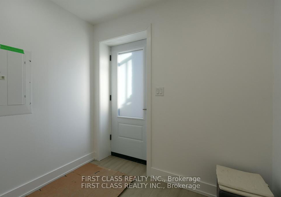 72-chester-avenue-east-york-ontario-e12794026