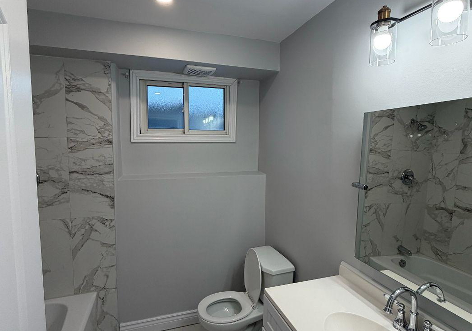 246-lakeview-park-avenue-oshawa-ontario-e12794834