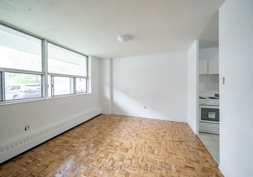 5-glamorgan-avenue-scarborough-ontario-e12795980
