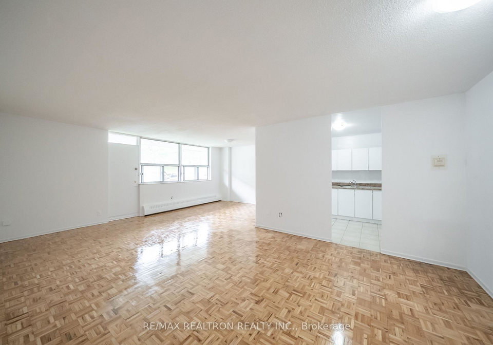 5-glamorgan-avenue-scarborough-ontario-e12795980