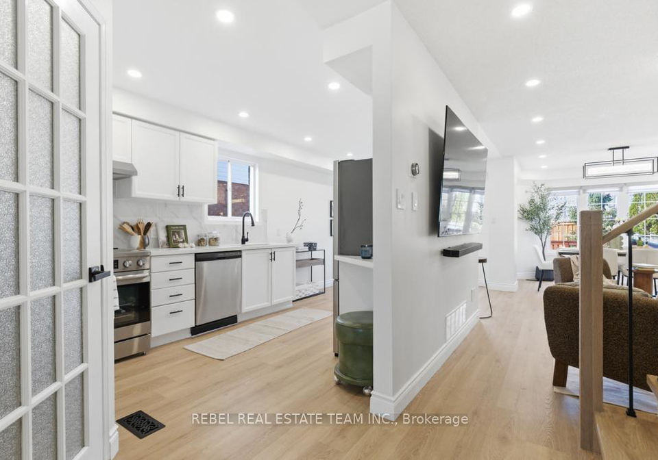 1867-dalhousie-crescent-oshawa-ontario-e12796478