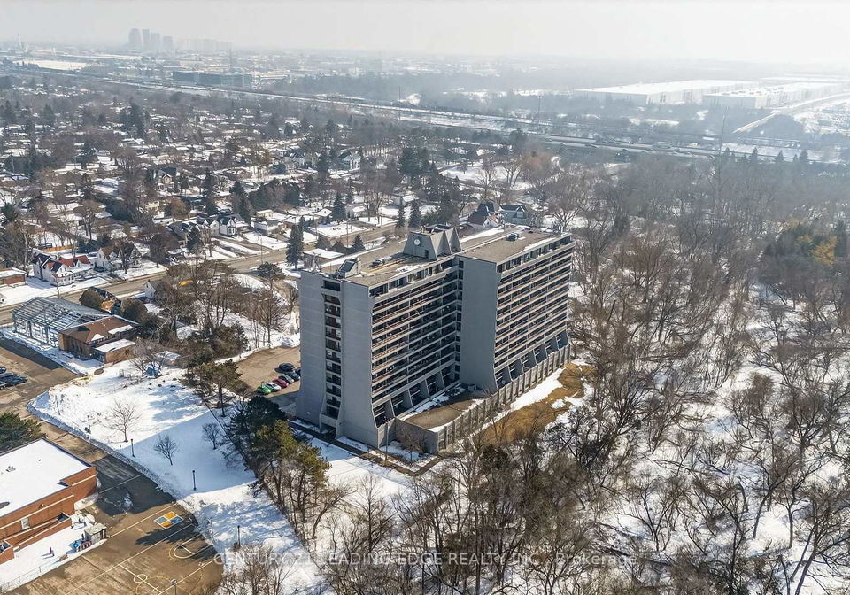92-church-street-s-ajax-ontario-e12797044